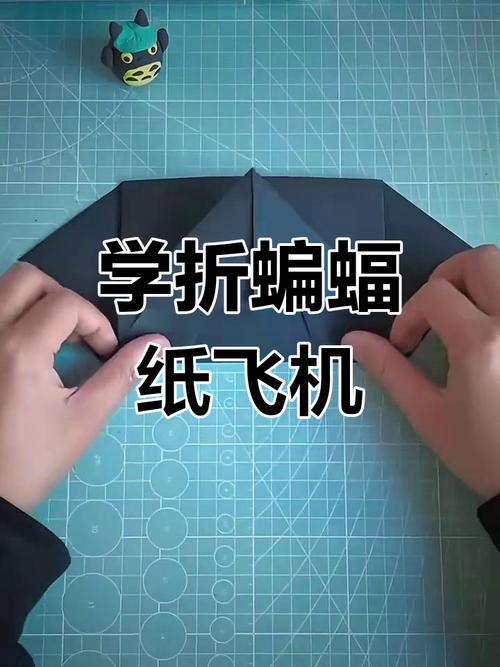 轻松学会3步简单折纸飞机，享受飞行乐趣